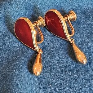 Gold-Tone Red Teardrop Clip-On Earrings